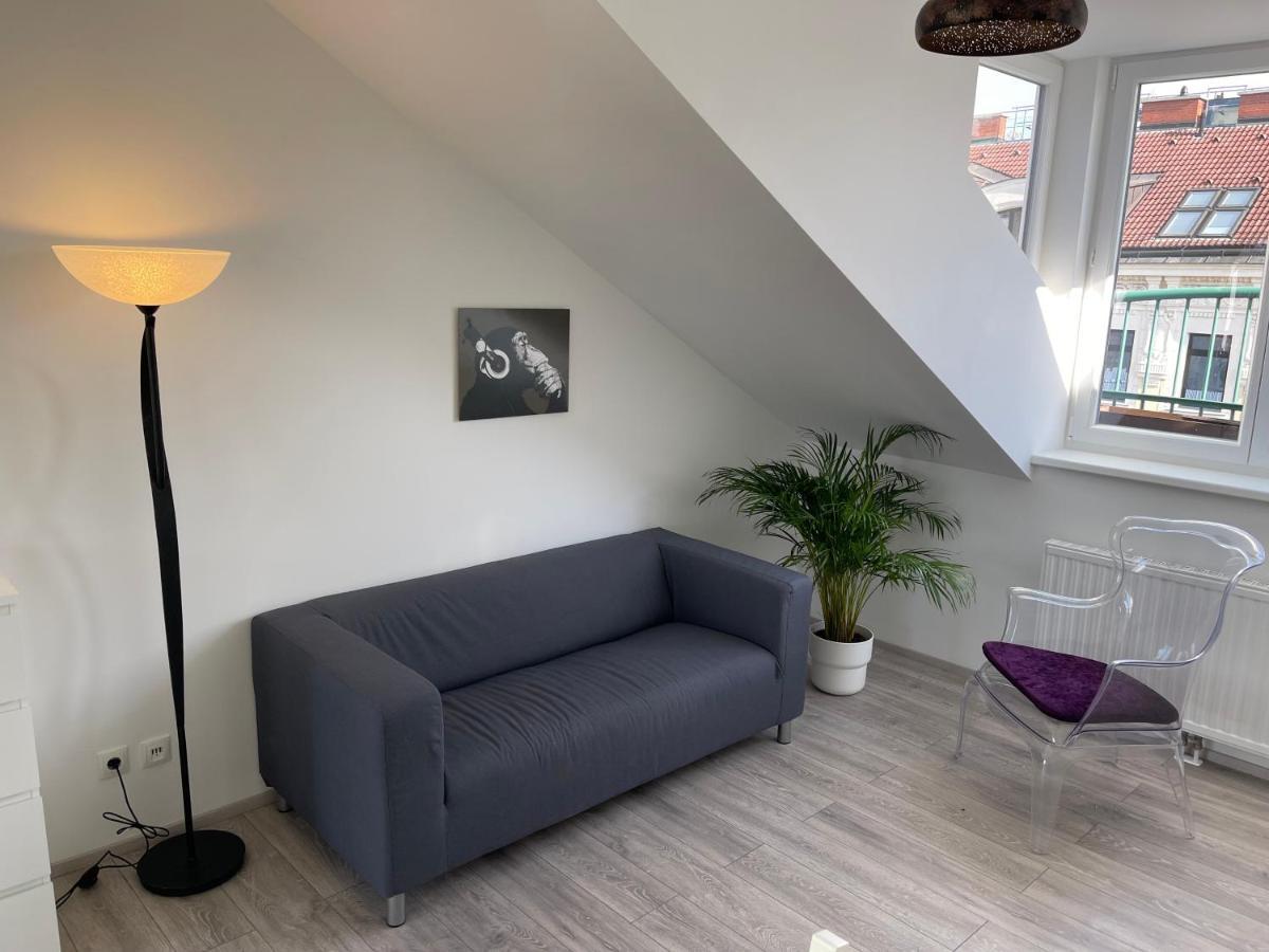 شقة Dachterrasse Fuer 4 Personen فيينا المظهر الخارجي الصورة